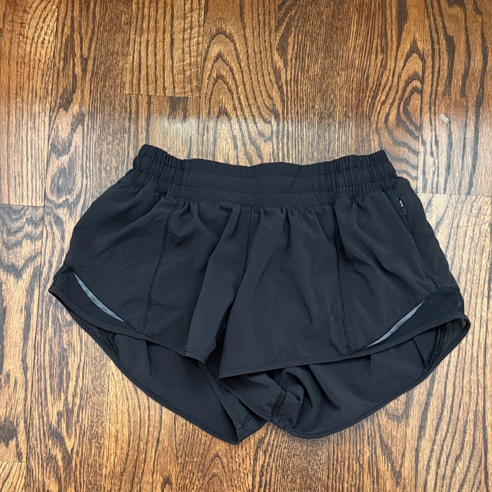 Lululemon Black Hotty Hot Shorts Low Rise 2.5”